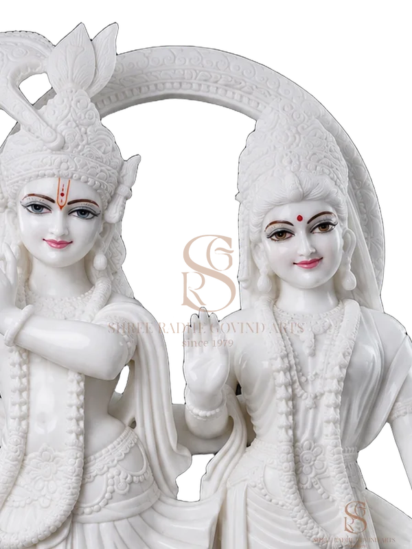Close-up of the face and crown of the Radha Krishna on Single Base